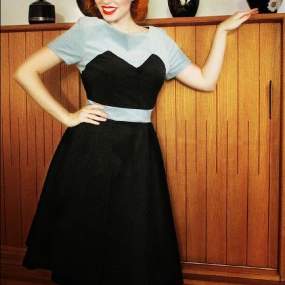 Pinup Couture Amanda Dress in Mint and Black